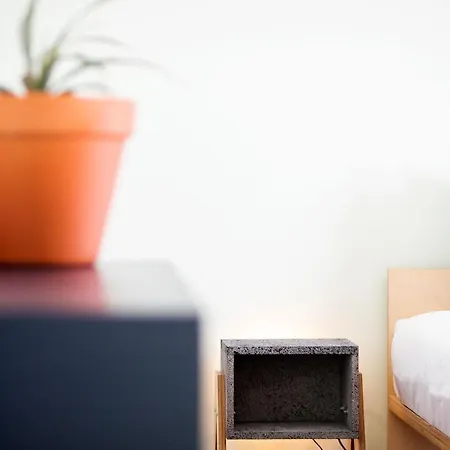 Hostel Salt Lips Surf & Coworking Azores Ponta Delgada (Sao Miguel)