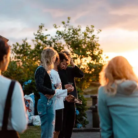 Salt Lips - Azores Surf Experience * Ponta Delgada