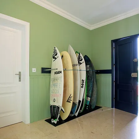 Salt Lips - Azores Surf Experience Hostel Ponta Delgada (Sao Miguel)