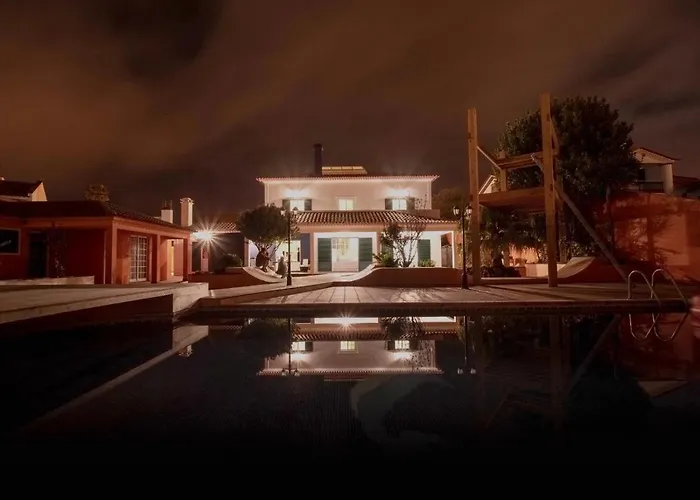 Hostel Salt Lips - Azores Surf Experience *