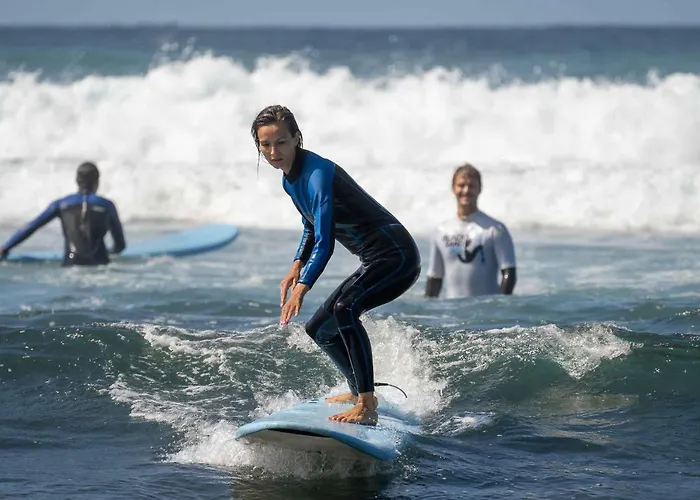 Albergue Salt Lips - Azores Surf Experience Ponta Delgada