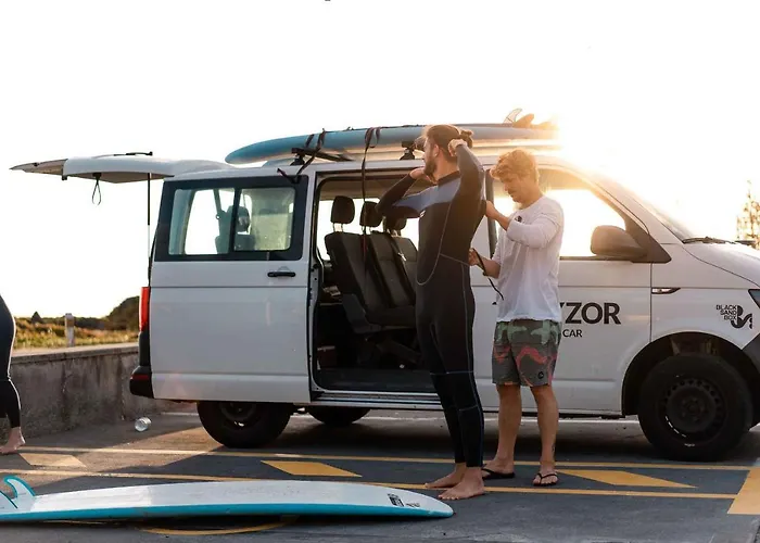 Salt Lips - Azores Surf Experience Albergue *