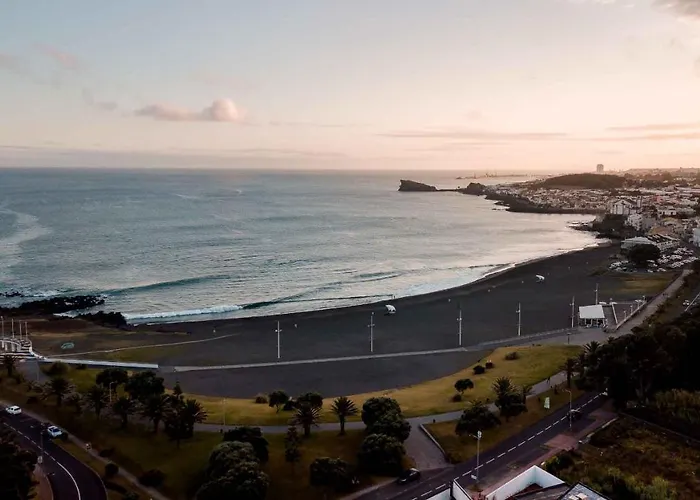 Auberge de jeunesse Salt Lips - Azores Surf Experience